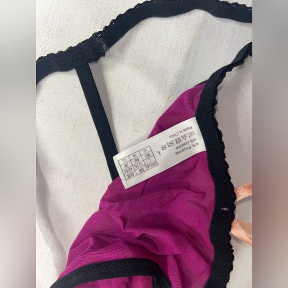 Vintage collection of 4 size Large - Picture 3 of 8